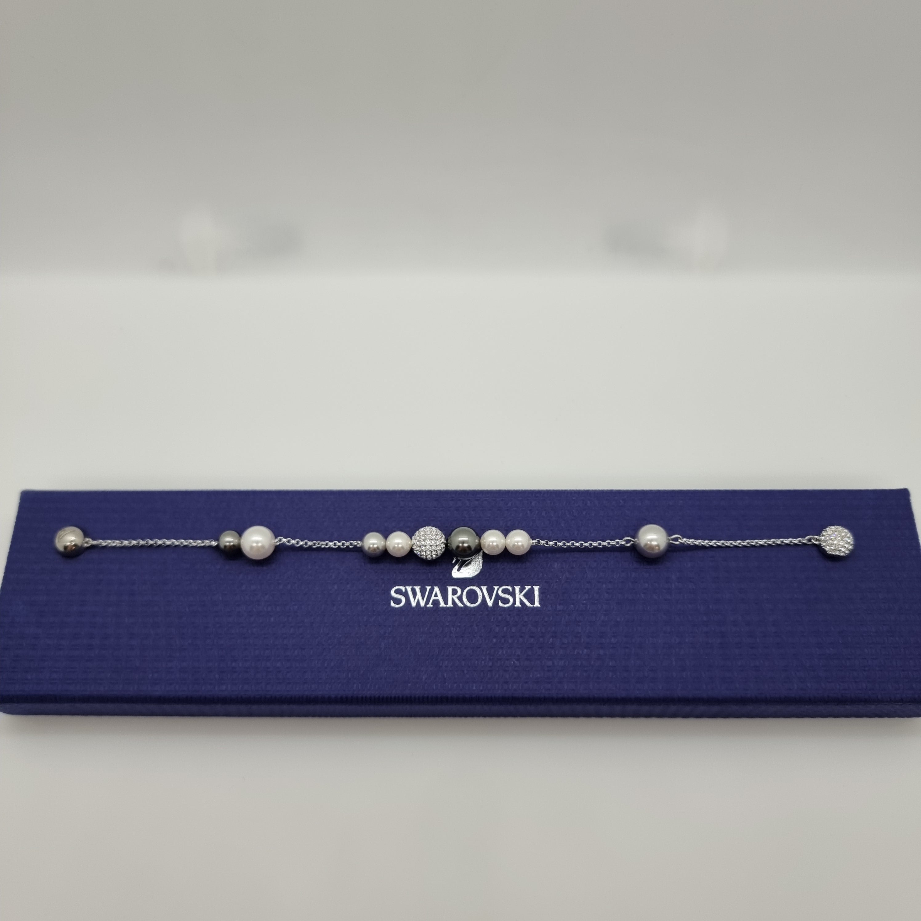 SWAROVSKI Remix Pearl Armband Perlen Grau Größe M 5365739