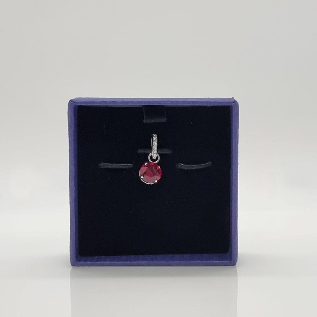 SWAROVSKI Remix Charm Anhänger Rubin Rot 5437318