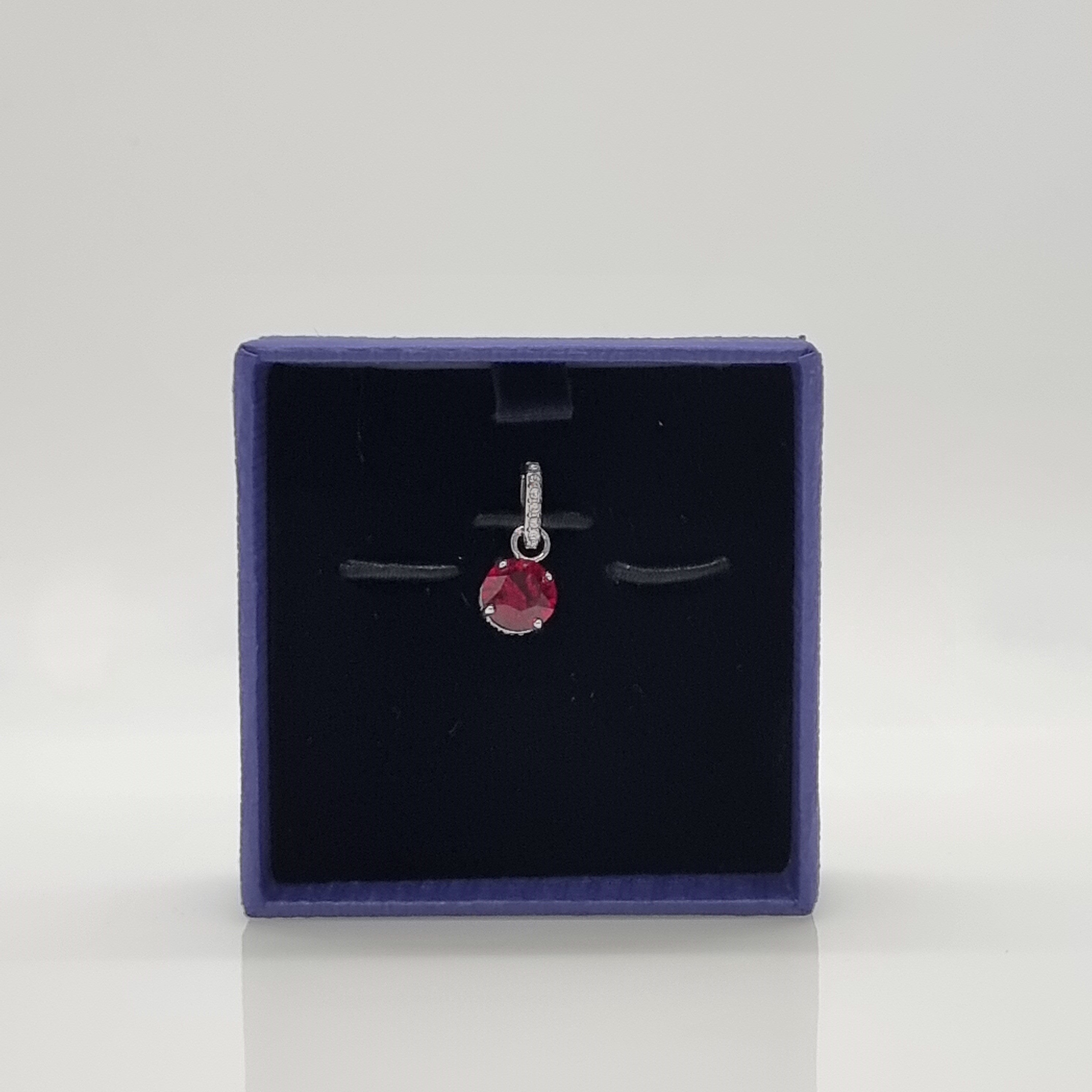 SWAROVSKI Remix Charm Anhänger Rubin Rot 5437318