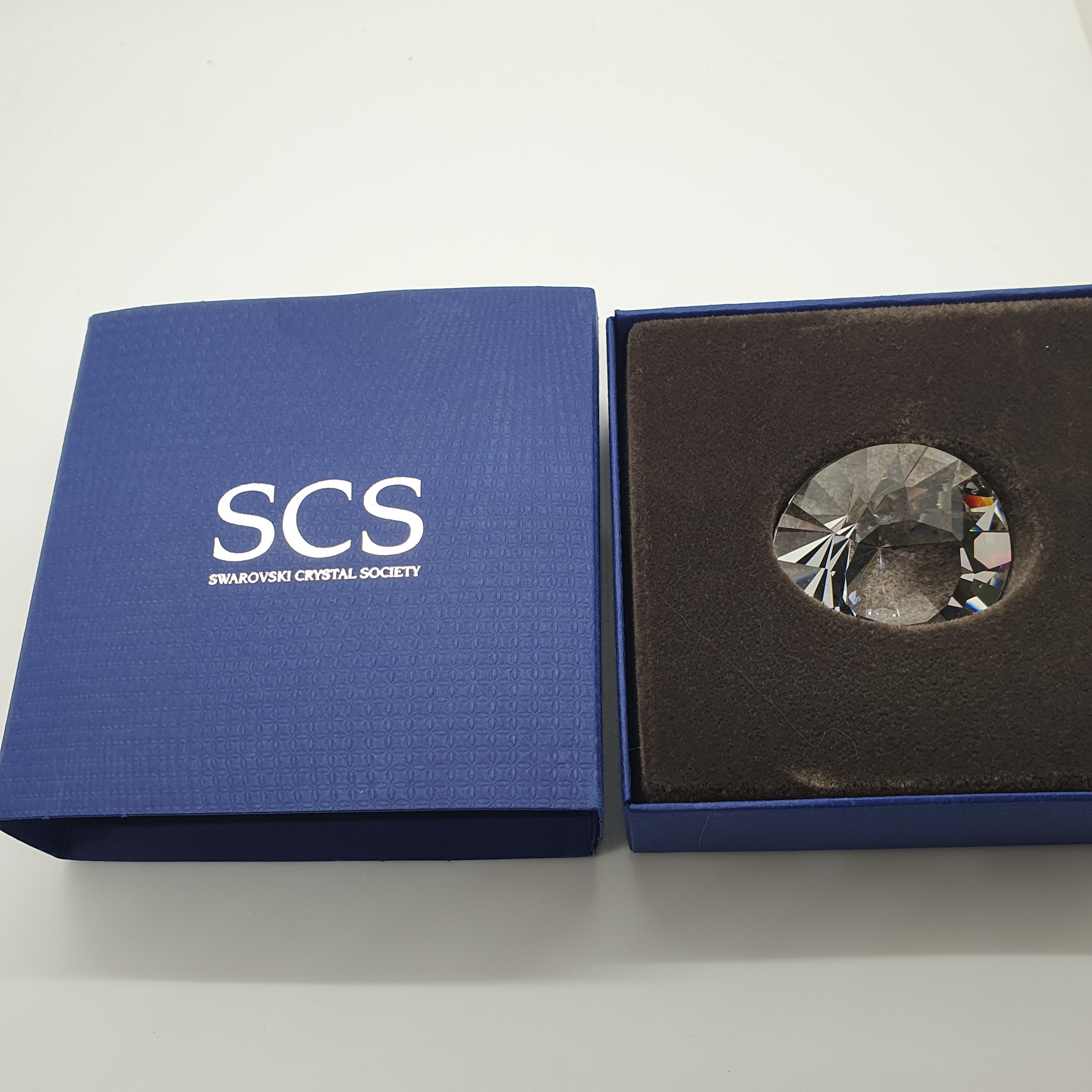 SWAROVSKI SCS Chaton Briefbeschwerer 1096758
