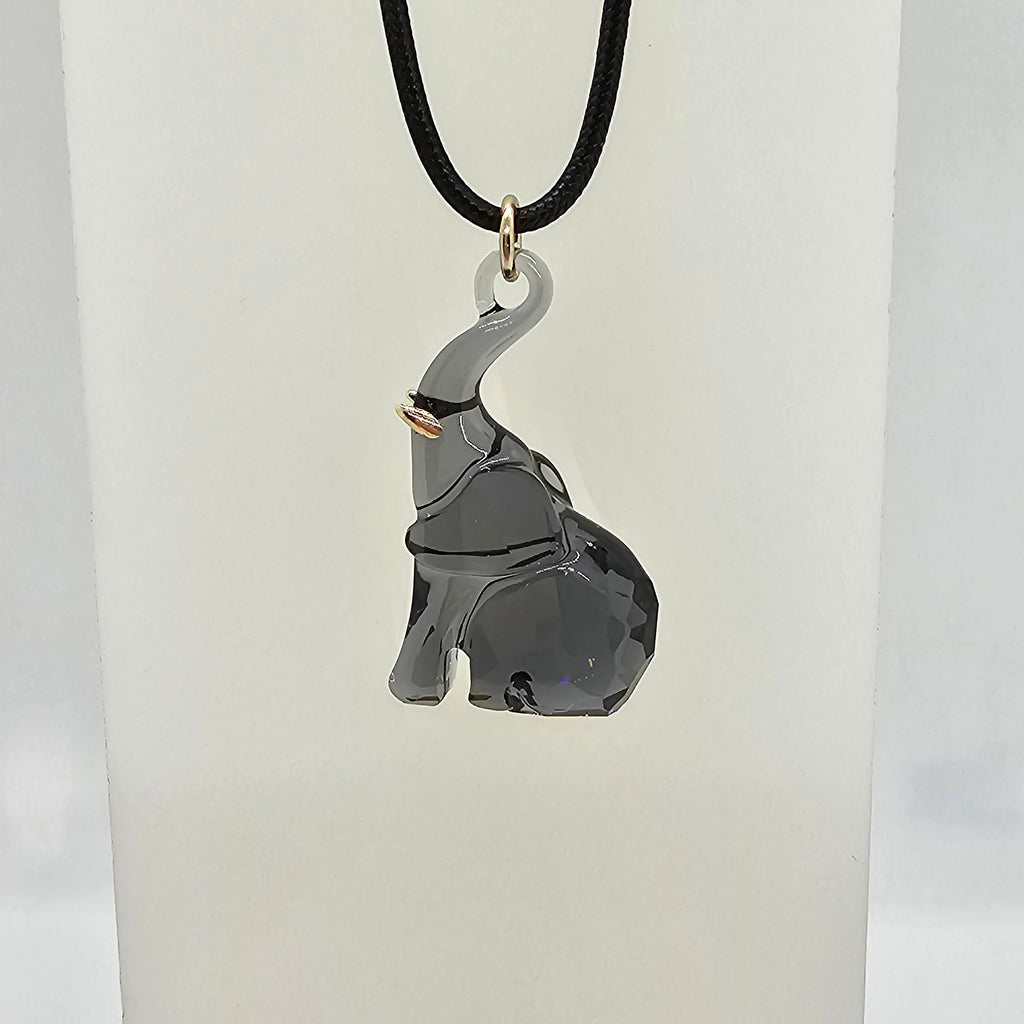 SWAROVSKI SCS Jahresfigur 2022 Elefant Fayola Halskette Anhänger 5612629