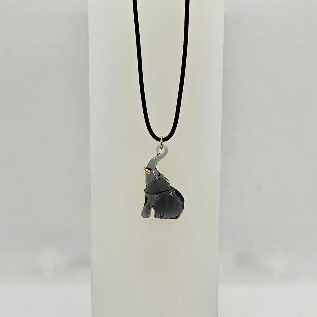 SWAROVSKI SCS Jahresfigur 2022 Elefant Fayola Halskette Anhänger 5612629