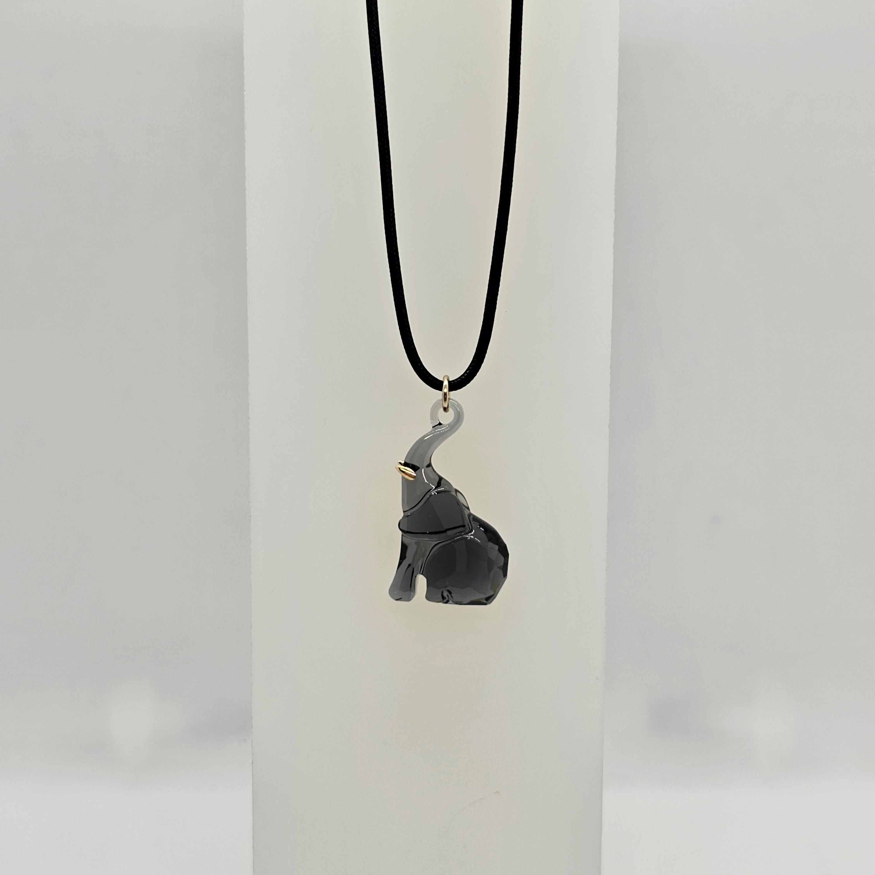 SWAROVSKI SCS Jahresfigur 2022 Elefant Fayola Halskette Anhänger 5612629