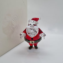 Lade das Bild in den Galerie-Viewer, SWAROVSKI Holiday Cheers Weihnachtsmann 2022 Santa Claus 5630337
