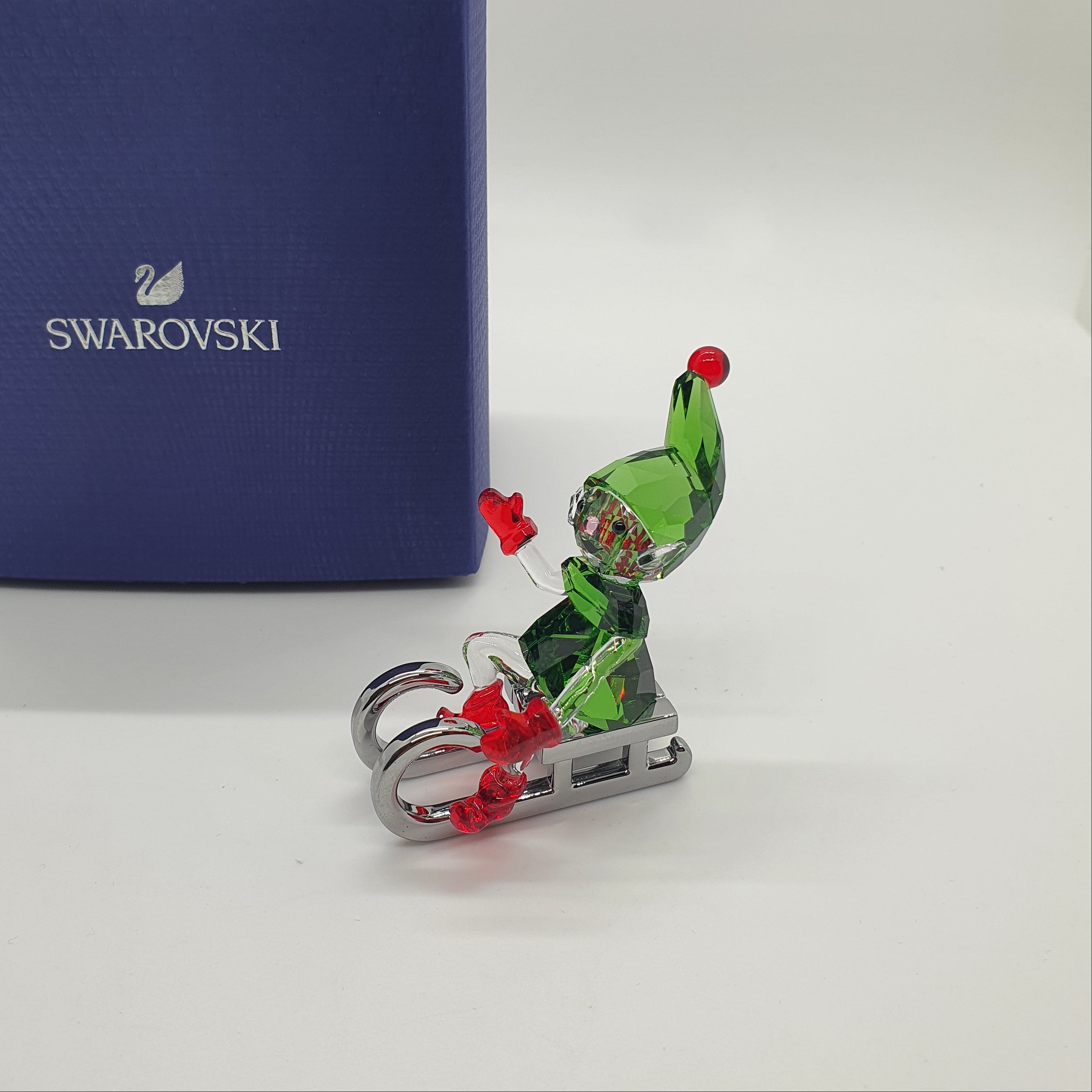 SWAROVSKI Santas Elfe mit Schlitten 5533947