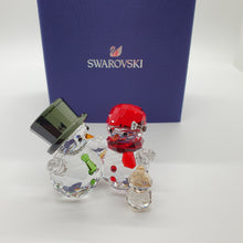 Lade das Bild in den Galerie-Viewer, SWAROVSKI Schneemannfamilie 5533948
