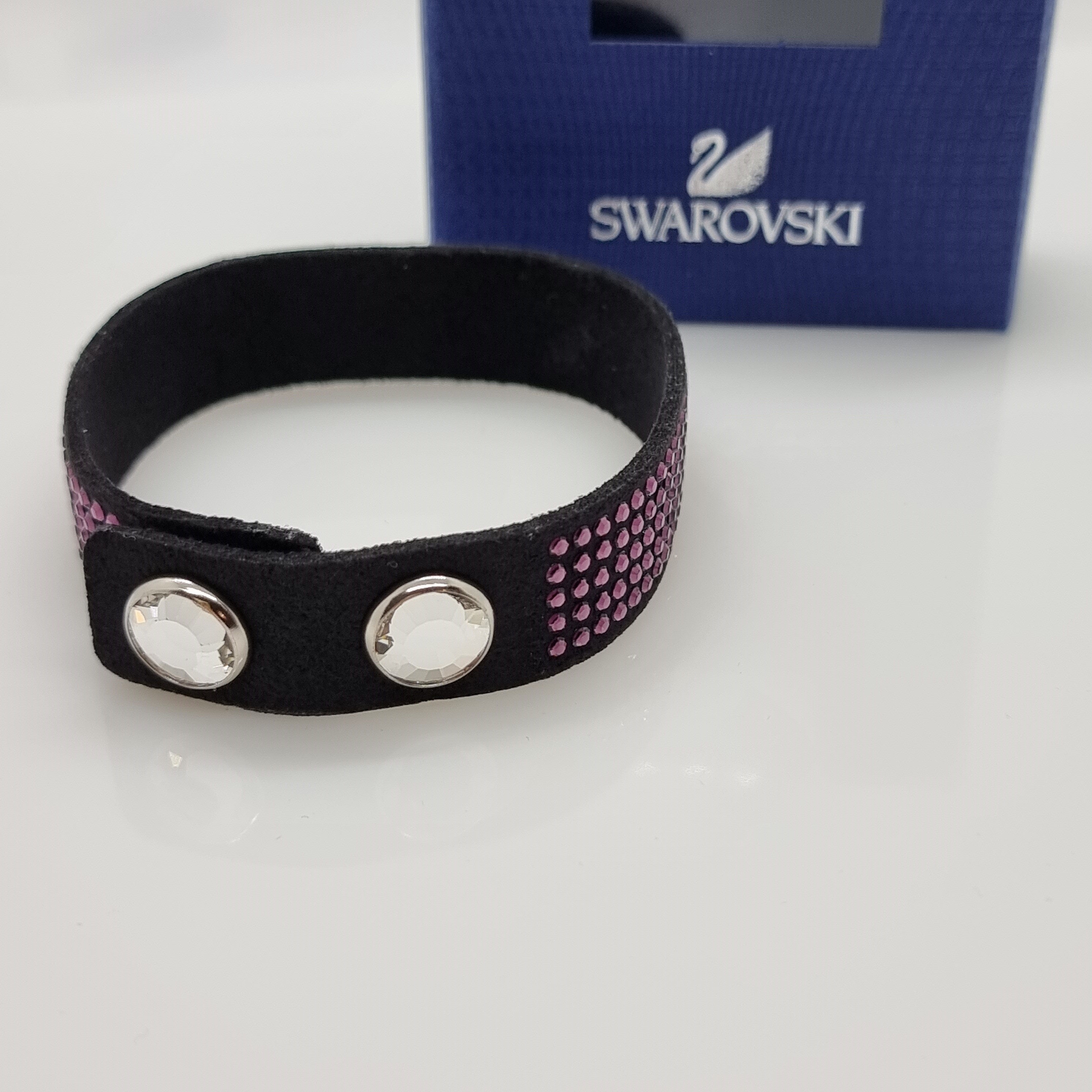 SWAROVSKI Slake Simple Armband Schwarz mit Lila Kristallen 5070268