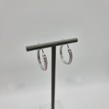 Lade das Bild in den Galerie-Viewer, SWAROVSKI Sommerset Ohrringe Kreolen Weiß, Rhodiniert
