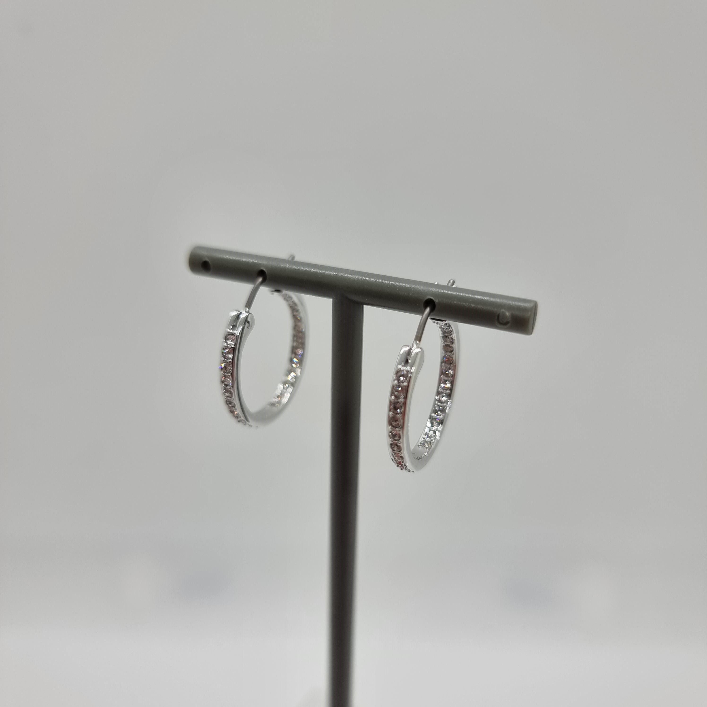 SWAROVSKI Sommerset Ohrringe Kreolen Weiß, Rhodiniert 5616262