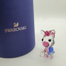 Lade das Bild in den Galerie-Viewer, SWAROVSKI Baby Animals Speedy das Pony 5506810
