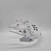 Lade das Bild in den Galerie-Viewer, SWAROVSKI STAR WARS Millennium Falcon 5619212
