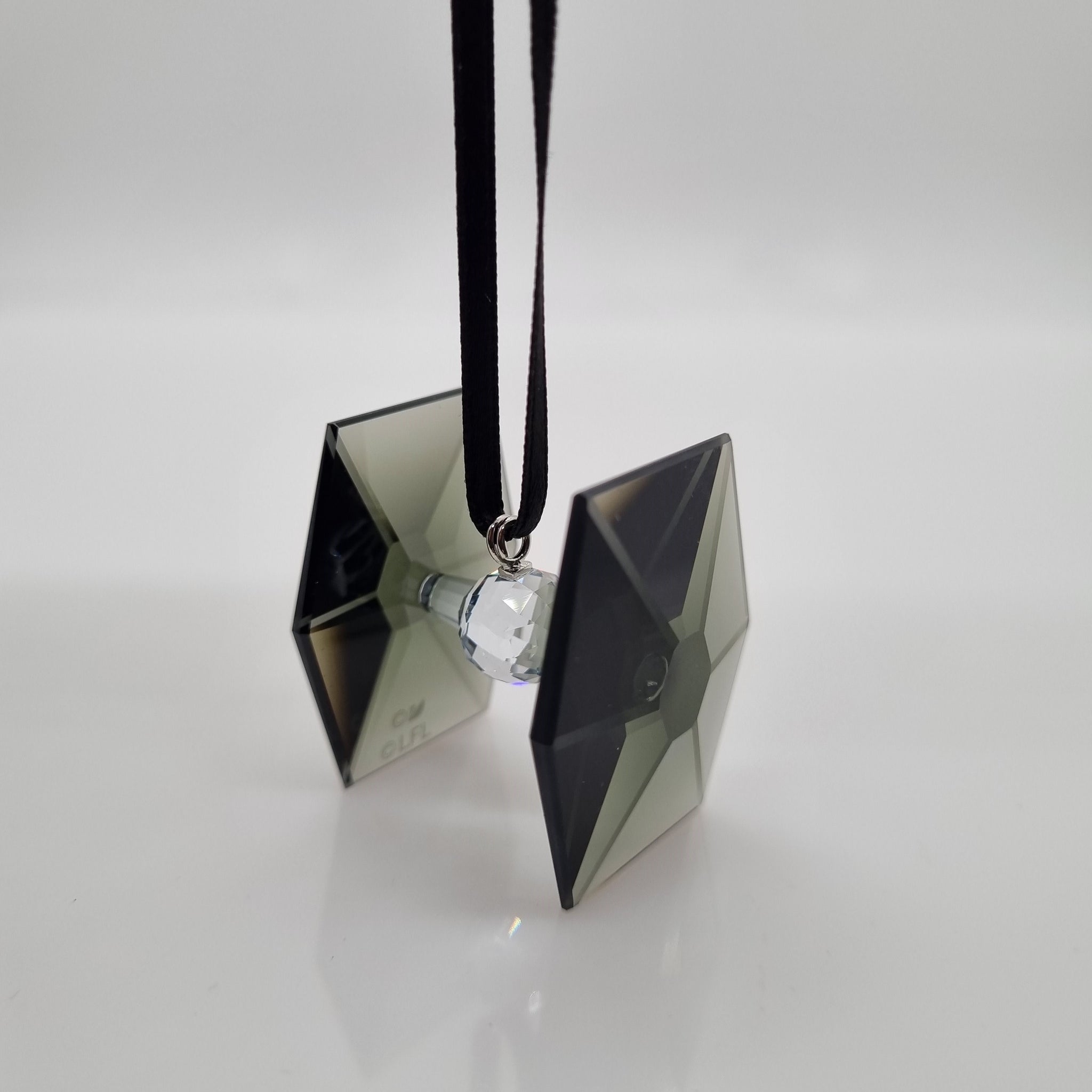 スワロフスキー スターウォーズ Tie Fighter 5617363 Star Wars Tie Fighter Ornament | Swarovski