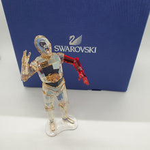 Lade das Bild in den Galerie-Viewer, SWAROVSKI STAR WARS C-3PO 1. Version mit rotem Arm 5290214
