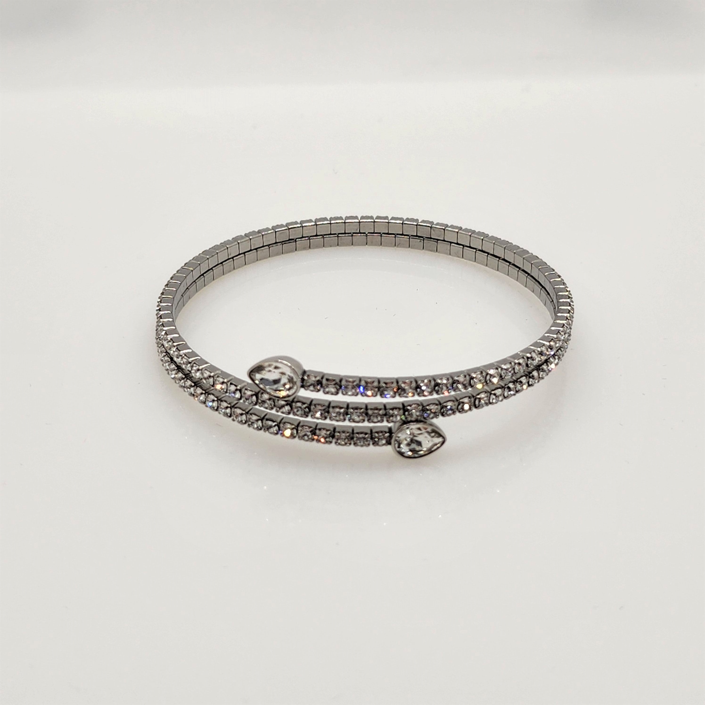 SWAROVSKI Twisty Armreif Armband Größe M, Rhodiniert 5528443