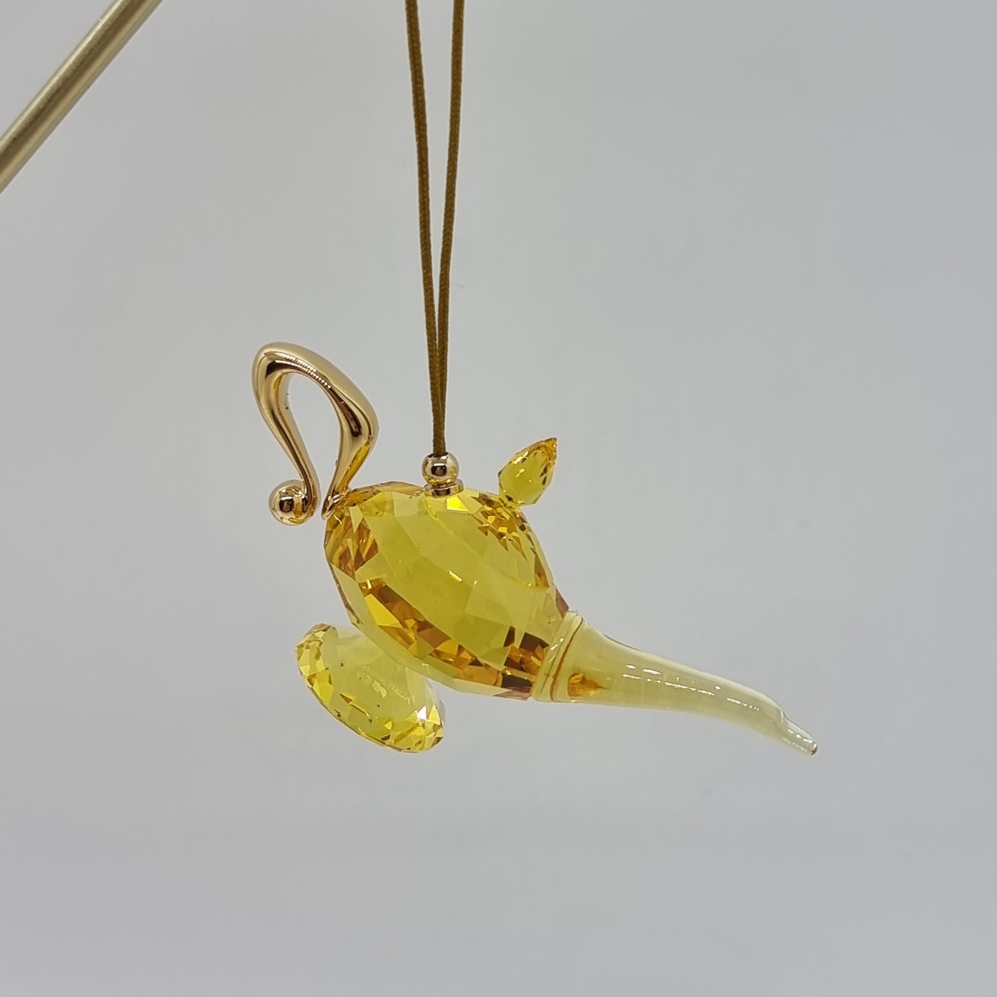 Kristall Shop – 5610683 Aladdin Wunderlampe Ornament DISNEY WALT Franks SWAROVSKI