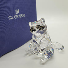 Lade das Bild in den Galerie-Viewer, SWAROVSKI Waschbär 5301563
