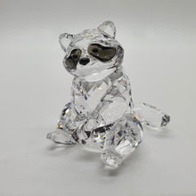 Lade das Bild in den Galerie-Viewer, SWAROVSKI Waschbär 5301563
