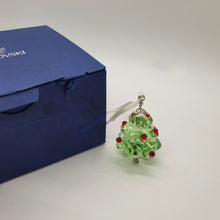 Lade das Bild in den Galerie-Viewer, SWAROVSKI Weihnachtsbaum Ornament Grün 904990
