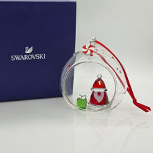 Lade das Bild in den Galerie-Viewer, SWAROVSKI Holiday Cheers Weihnachtsmann Weihnachtskugel Santa Claus 5596382
