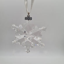 Lade das Bild in den Galerie-Viewer, SWAROVSKI Weihnachtsstern 2012 groß klar 1125019
