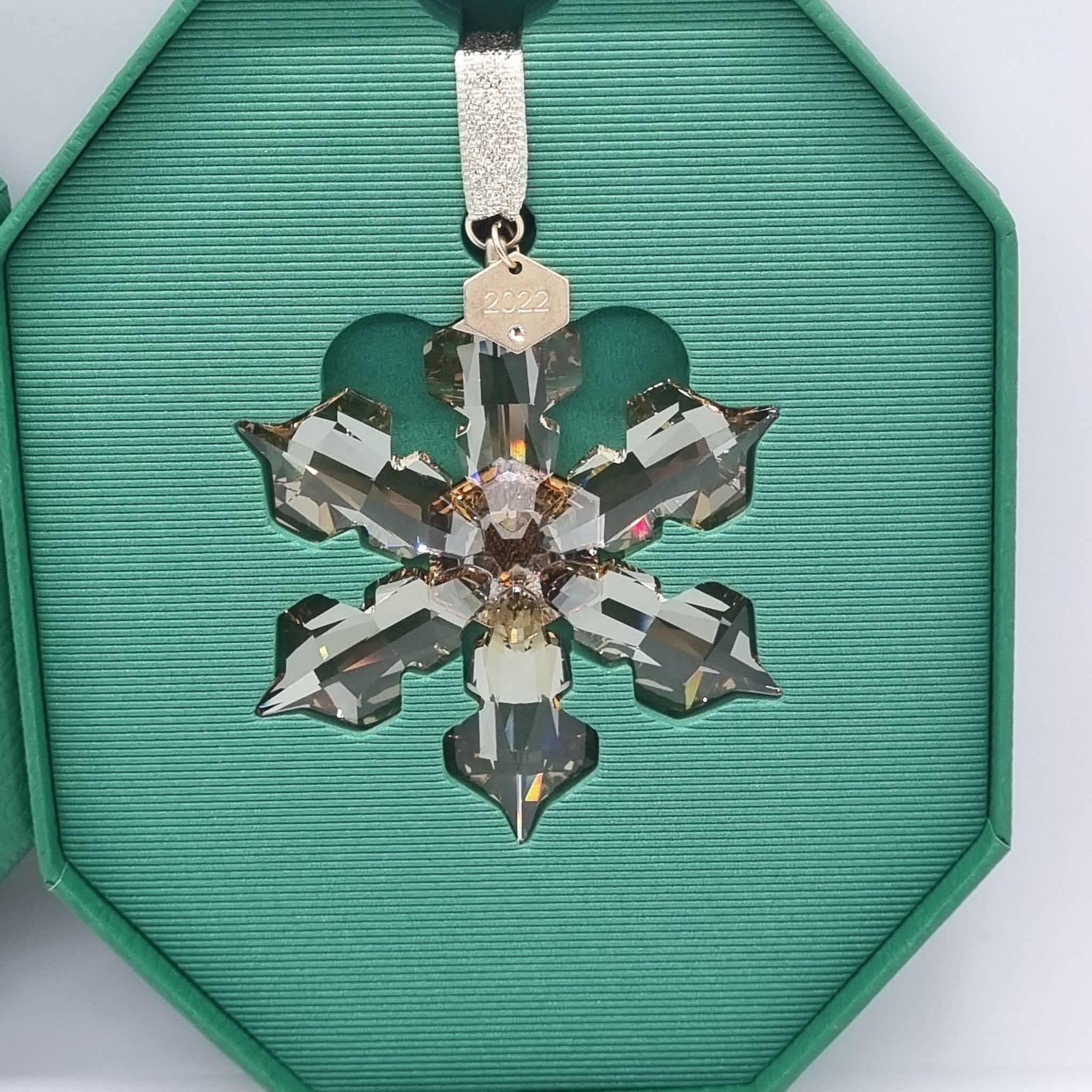 SWAROVSKI Weihnachtsstern 2022 Groß Gold Festive 5634888 – Franks Kristall  Shop