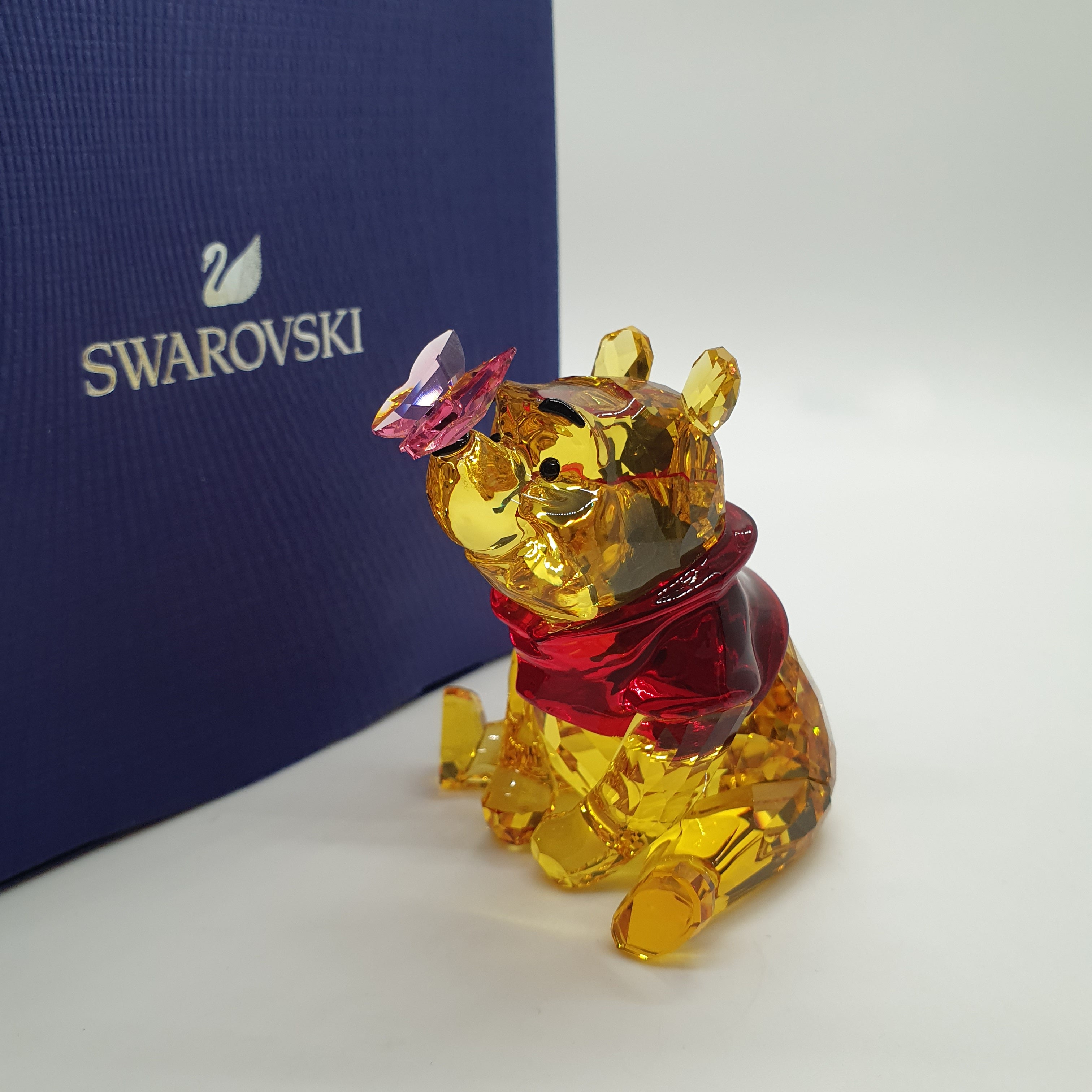 SWAROVSKI WALT DISNEY | Winnie Puuh mit Schmetterling